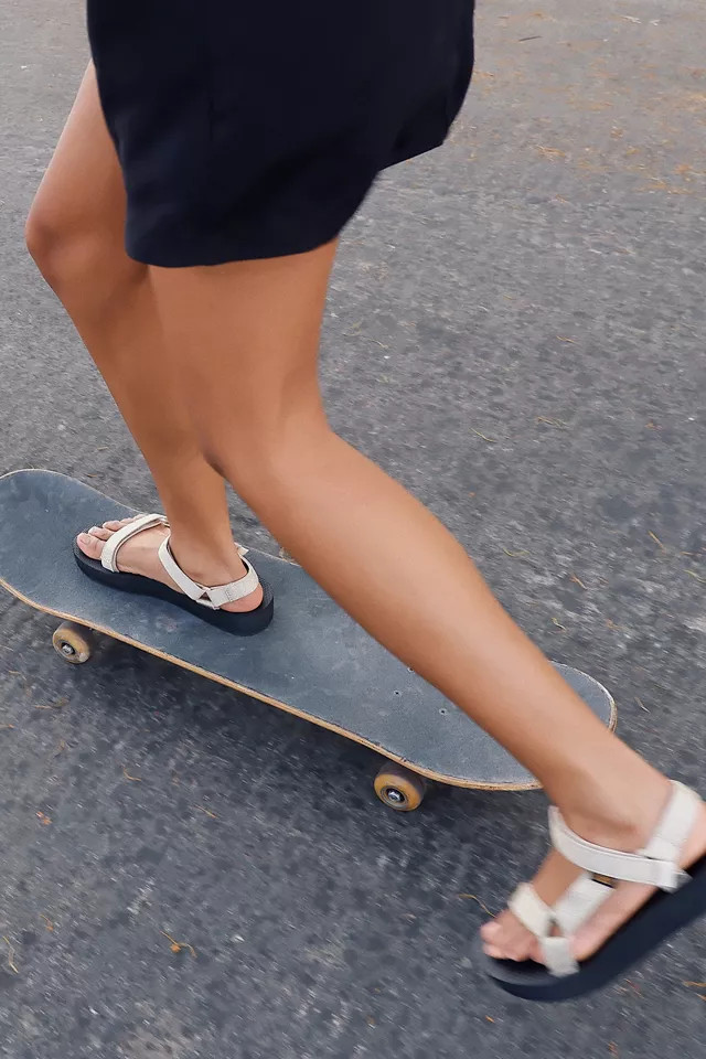 Teva Midform Universal Metallic Sandal | Urban Outfitters (US and RoW)