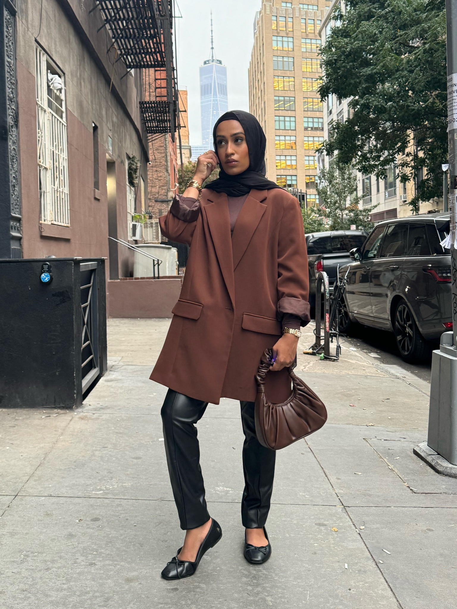 Oversized, all the way 🤎