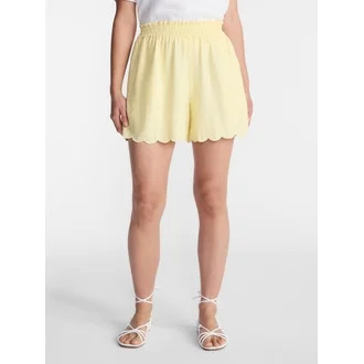 Time and Tru Women's Linen Blend Shorts with Scalloped Hem, Sizes XS-XXXL | Walmart (US)