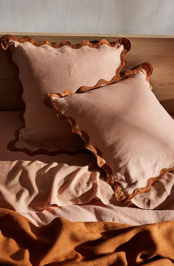 Set of 2 Scalloped Linen Euro Pillowcases | Nordstrom