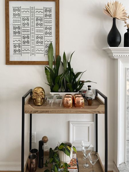 I don’t care what Pinterest trends says, bar carts are still in. 💁🏼‍♀️

Kitchen accessories storage ideas, DIY coffee stand, Bar cart decor ideas, Bar cart styling, Modern bar cart, Home decor, Home furniture, Indoor plants, Cookbookk

#LTKfamily #LTKGiftGuide #LTKhome