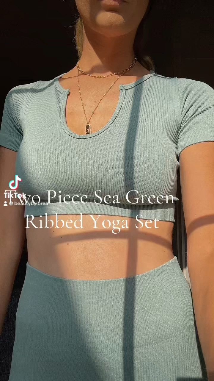 Cutest #twopieceset available on the #TikTokShop
#seagreen
#seafoamgreen #yogaset #ribbedset #workoutset #onsale #checkoutthissale
#twopieceworkoutset #twopieceoutfit
#ribbedset #gymset #twopiecegymset

#LTKActive #LTKFitness #LTKFindsUnder50