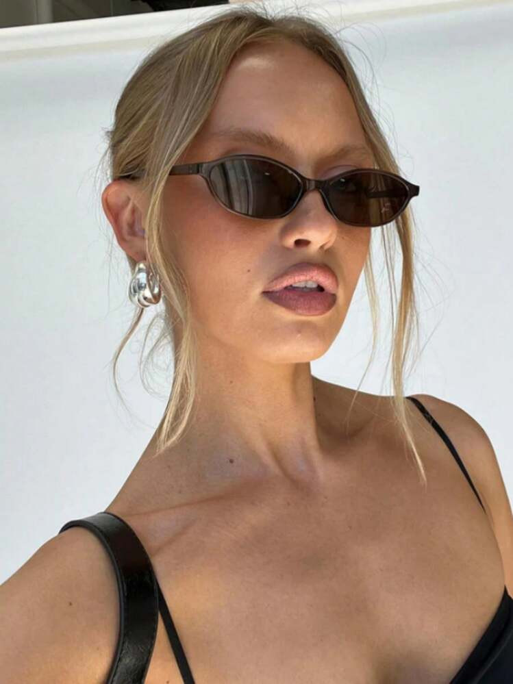 1pc New Vintage Oval Small Frame Fashion Eyeglasses For Women, Stylish High-End Casual Street Photography Glasses Halloween Beach Accessories For Women Glasses Shades Basics Fall Winter Women Outfits Clothes Business Casual Gifts Boho Vacay Vacay Vibes For Summer Beach Vacation,Outdoor,Travel Preppy Style For Back To School | SHEIN