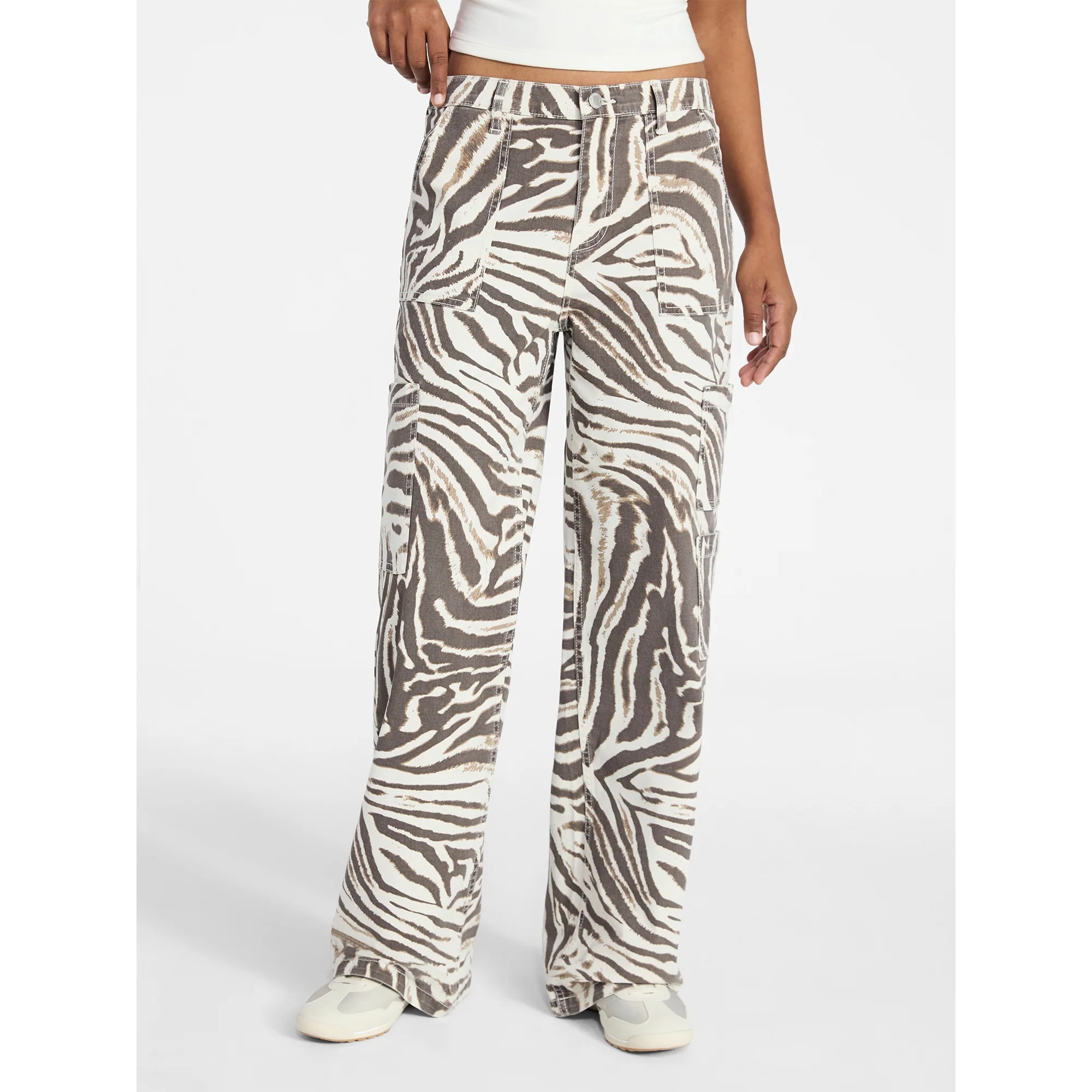 No Boundaries Wide Leg Cargo Pants, 33.5'' Inseam, Women's and Women's Plus Sizes XXS-4X | Walmart (US)