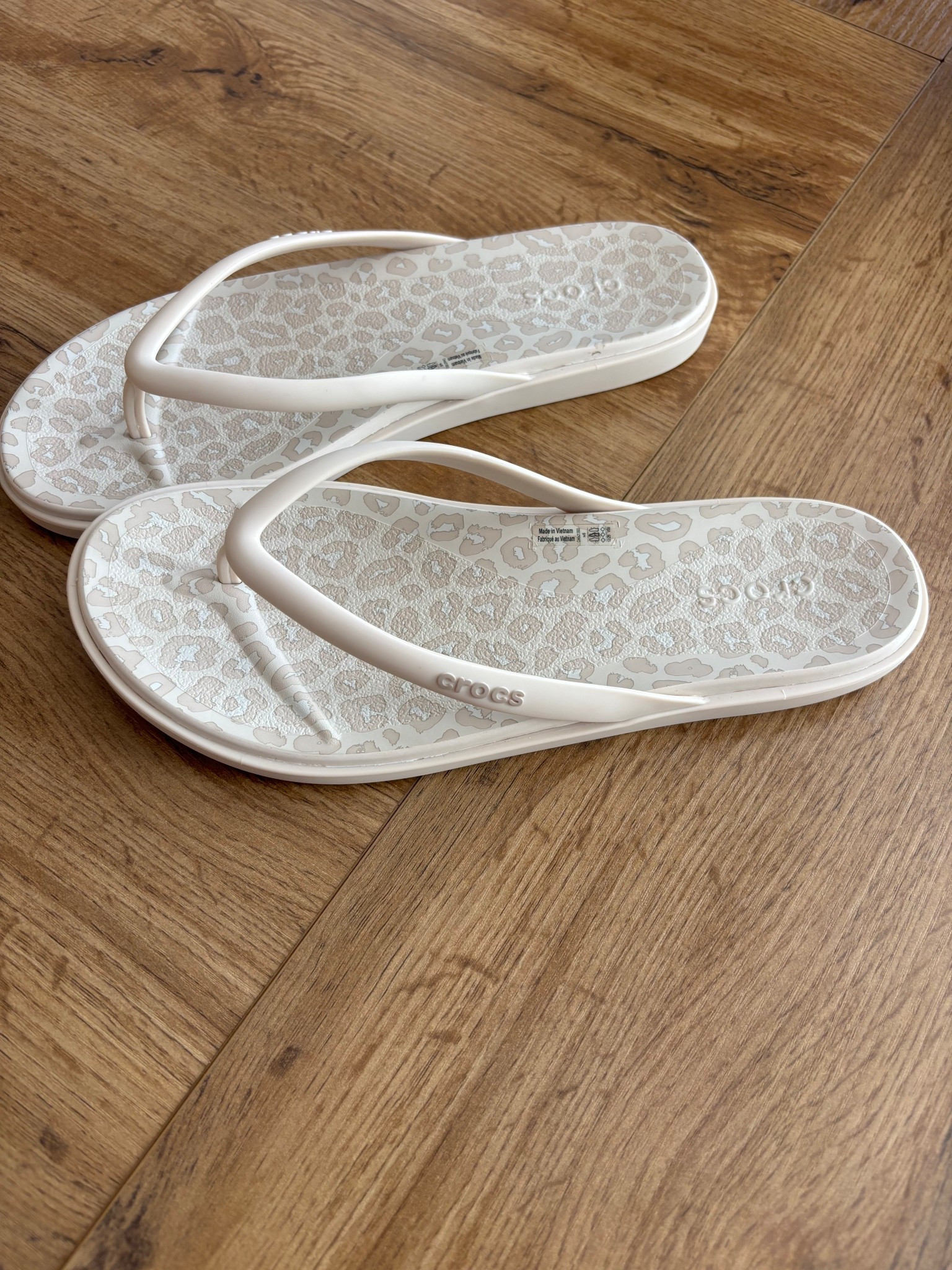 How cute are these!!! So comfortable!


#LTKSaleAlert #LTKootd