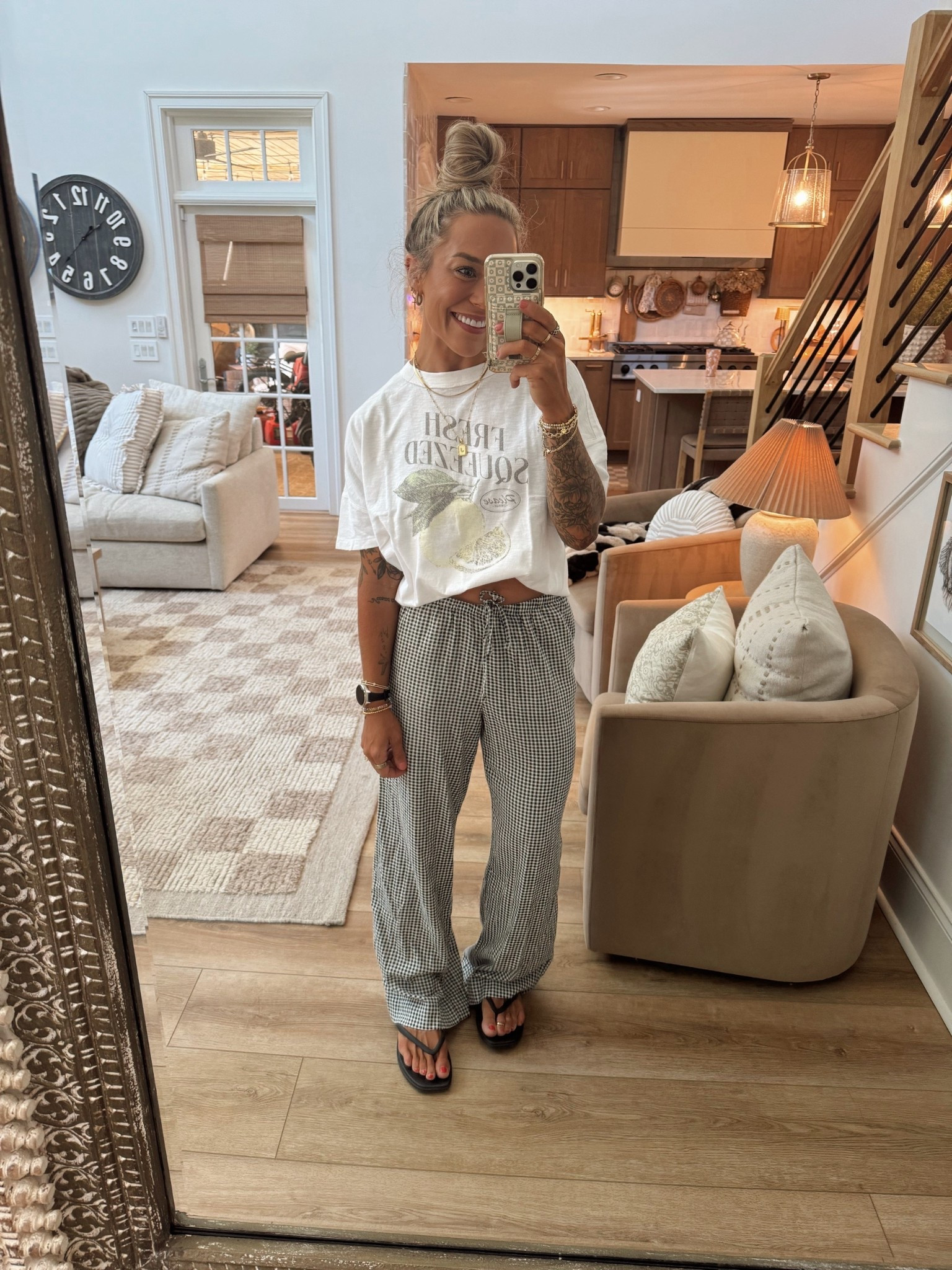 I love a flowy pattern pant 😌🖤 in a small / regular! Tee is old from Aerie but I linked their newer one that’d similar! Any graphic would be cute! 🌼

AE / easy style / comfy / neutrals / target finds / summer / ootd / Holley Gabrielle / cute 

#LTKFindsUnder50 #LTKStyleTip #LTKPetite