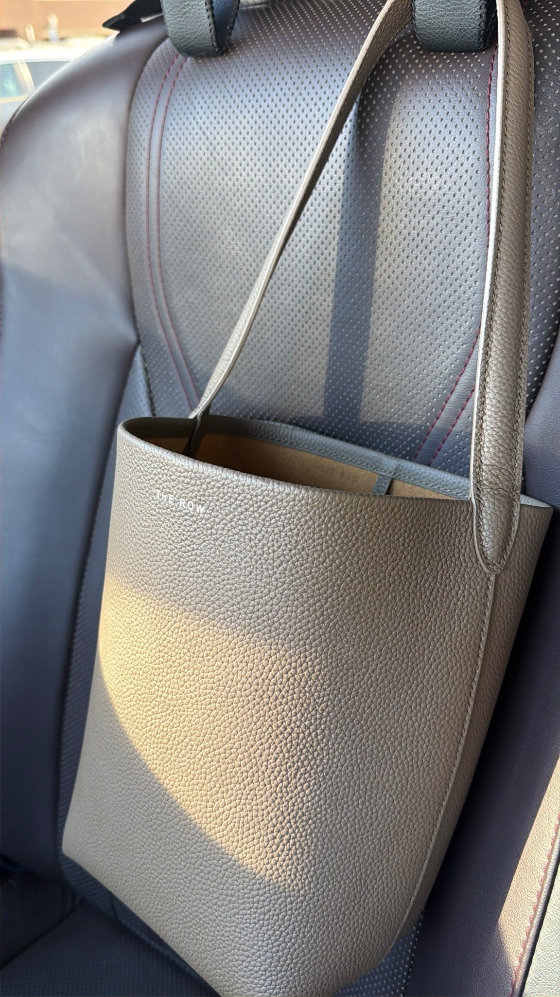 Leather bucket bag — this is the small size 

#LTKFindsUnder100