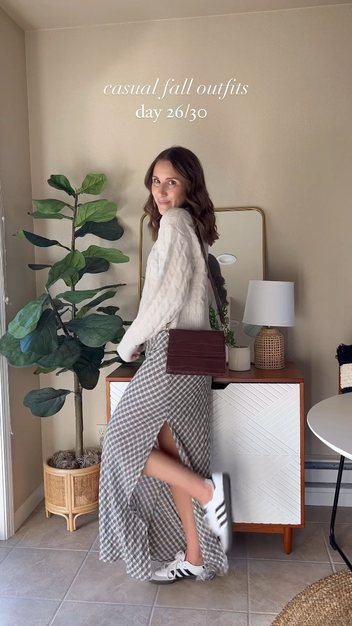Casual fall outfits 26/30🍂
Styling one of my favorite skirts for fall!

Maxi skirt | plaid skirt | sambas outfit | 30 days of outfits | casual style | fall style | sweater weather | amazon bag

#LTKfindsunder100 #LTKstyletip #LTKitbag