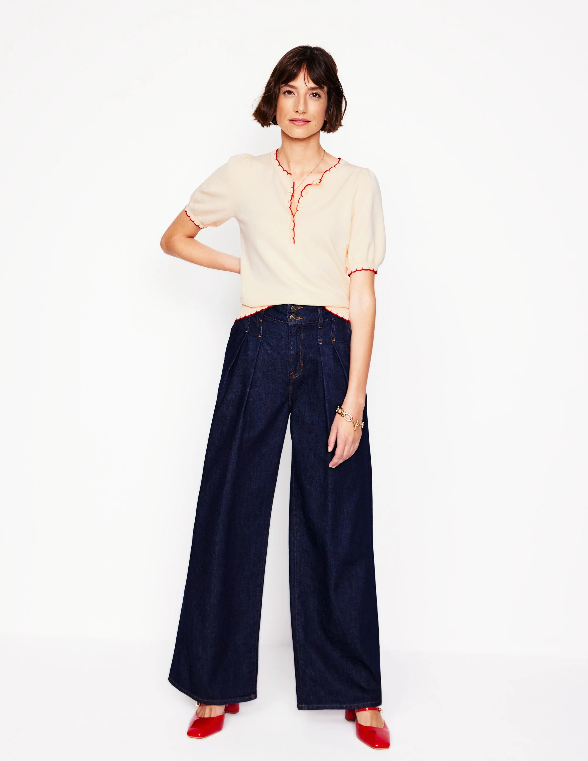 Pru Scallop Trim T-shirt-Warm Ivory | Boden (US)