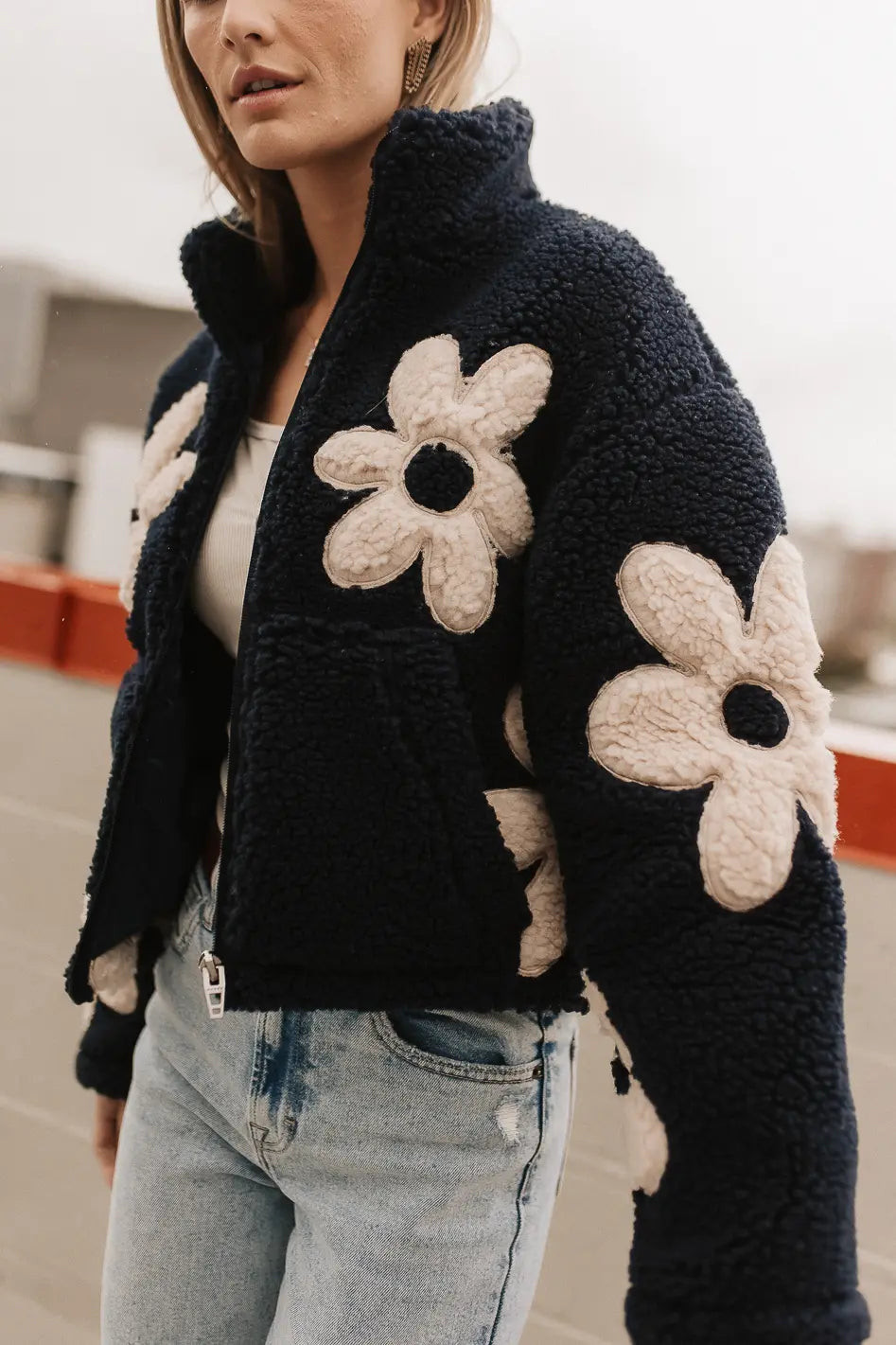 BlankNYC Floral Teddy Jacket in Navy | Böhme US