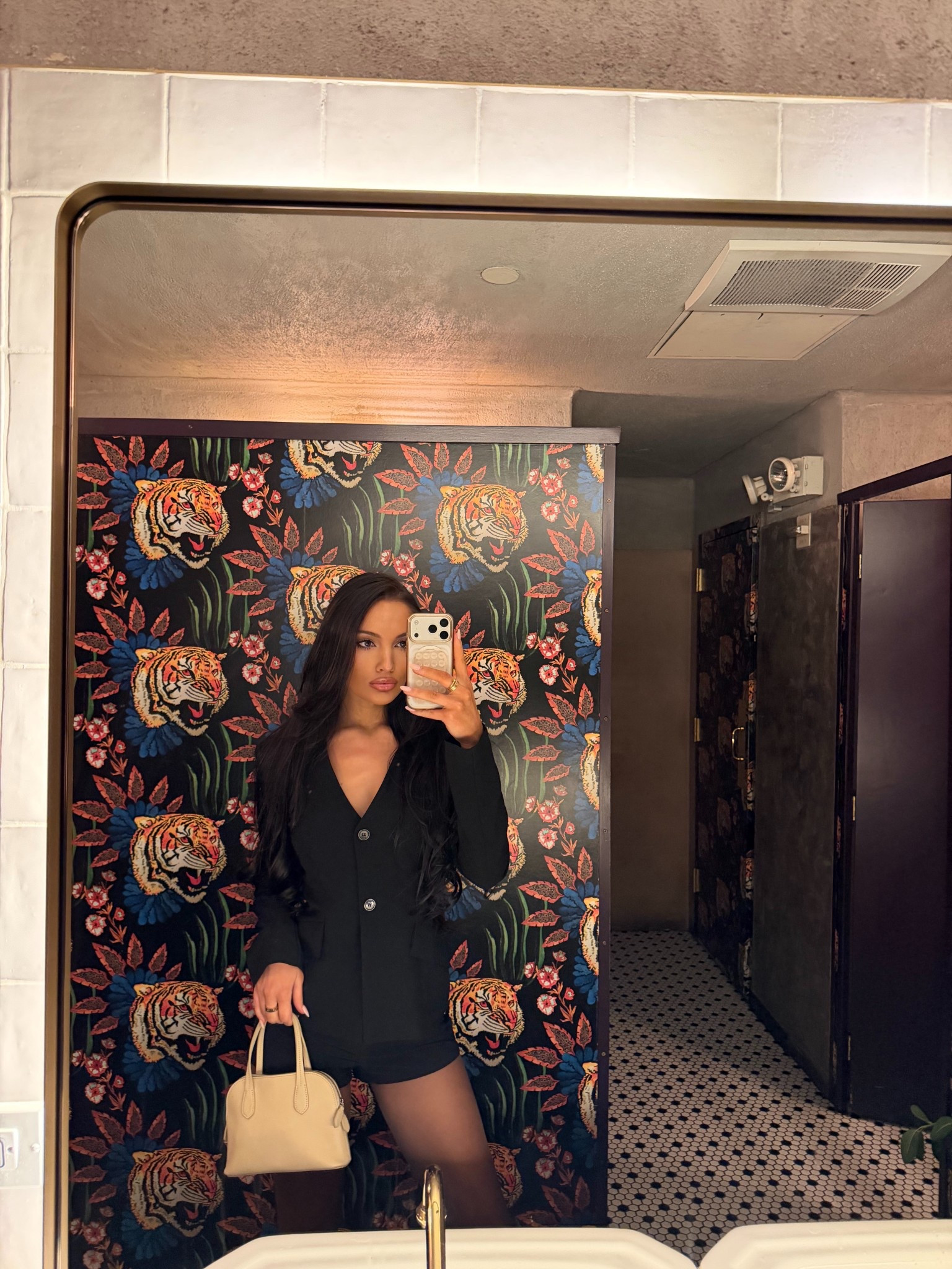 The most perfect blazer! 

#LTKootd #LTKdayinmylife