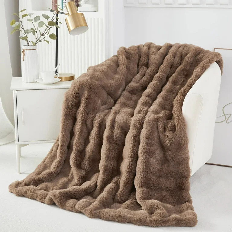 URBONUR Brown Warm Soft Bubble Throws for Couch Chair, Faux Rabbit Fur Bubble Throw Blanket, Luxu... | Walmart (US)