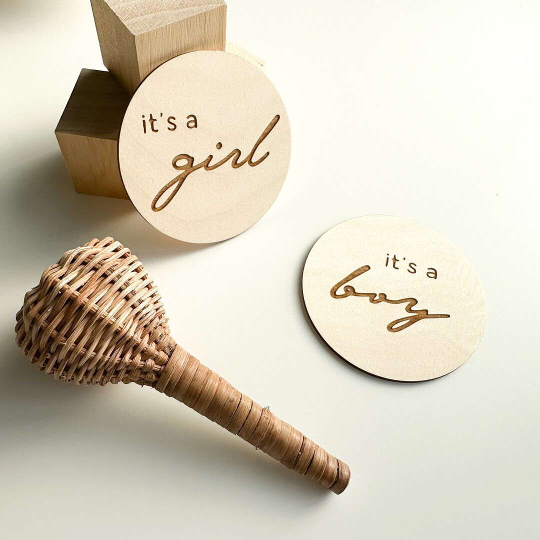 Minimalist It's a Girl / It's a Boy Gender Reveal - Etsy | Etsy (US)