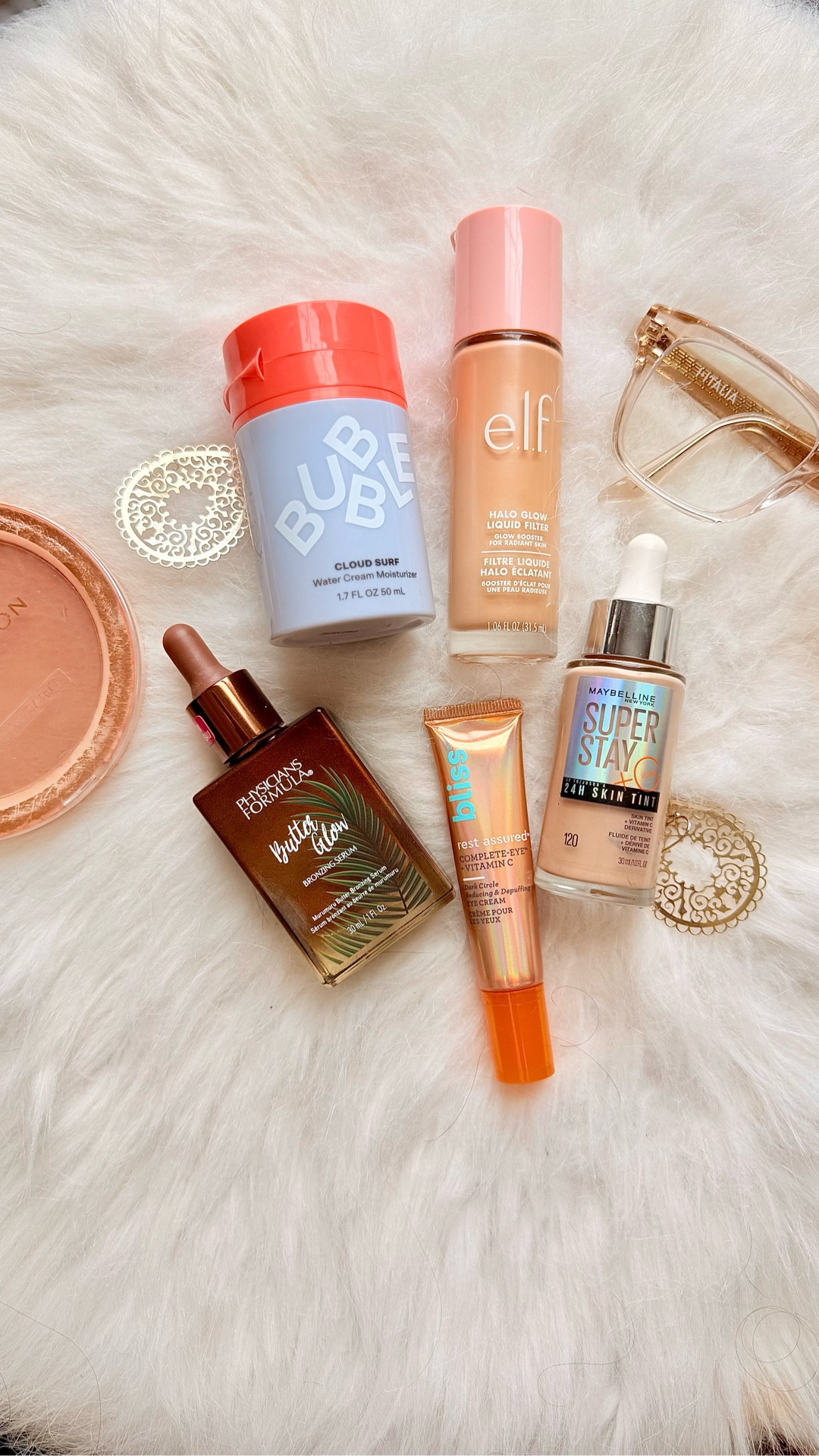 I am going through my make up in preparation for a new school year and tossed everything that isn’t in this post. These are my tried and true, my five minute face essentials for easy, quick, morning glam 🙌🏼 

#teacherlooks
#makeupforless
#teachermakeup 

#LTKBeauty #LTKFindsUnder50