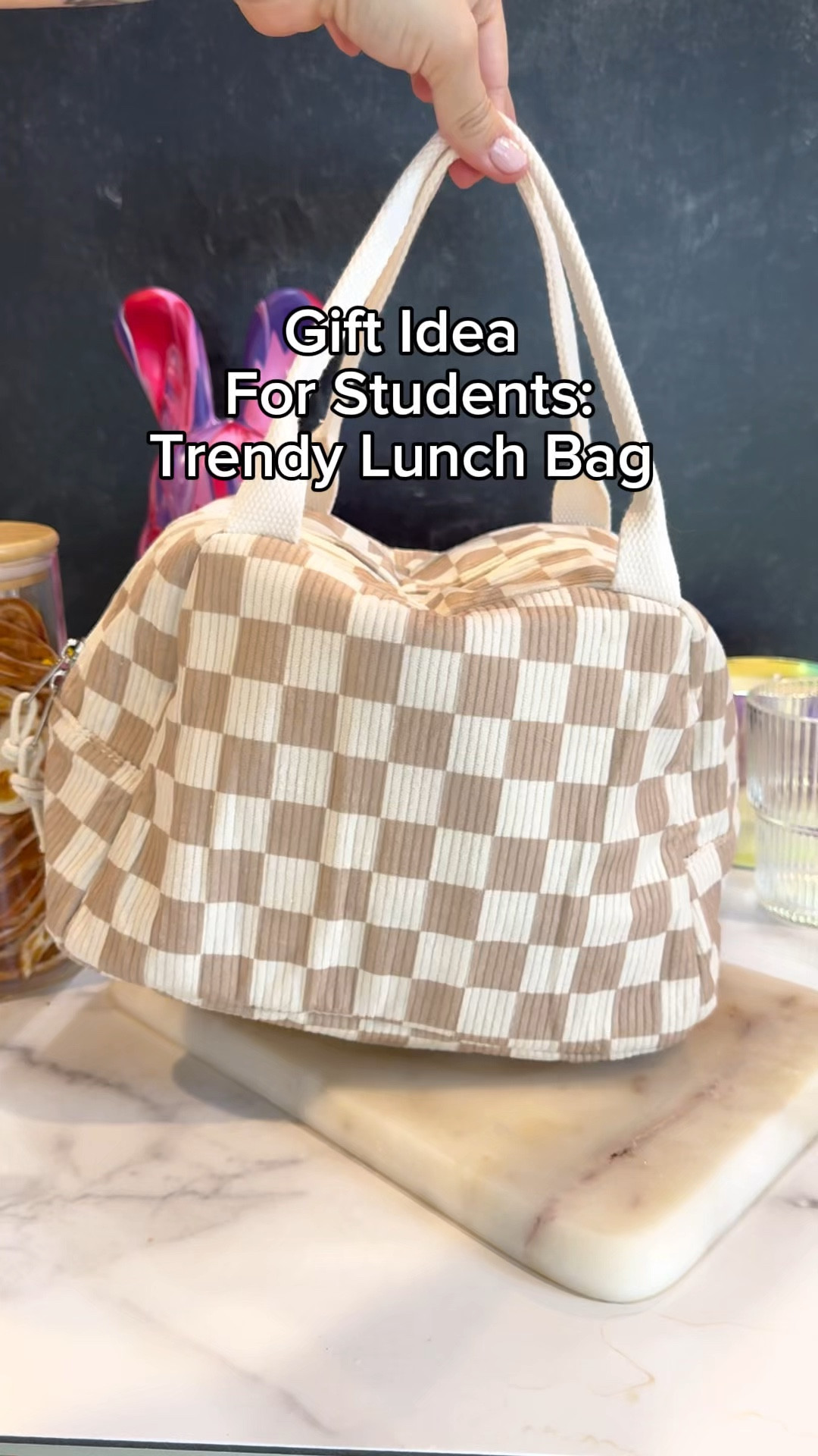 Gift idea for students: Trendy lunch bag 🤍

Helps make meal prep much easier, especially for college students. It is big, insulated, easy to clean, and water resistant. 


#LTKVideo #LTKGiftGuide #LTKU