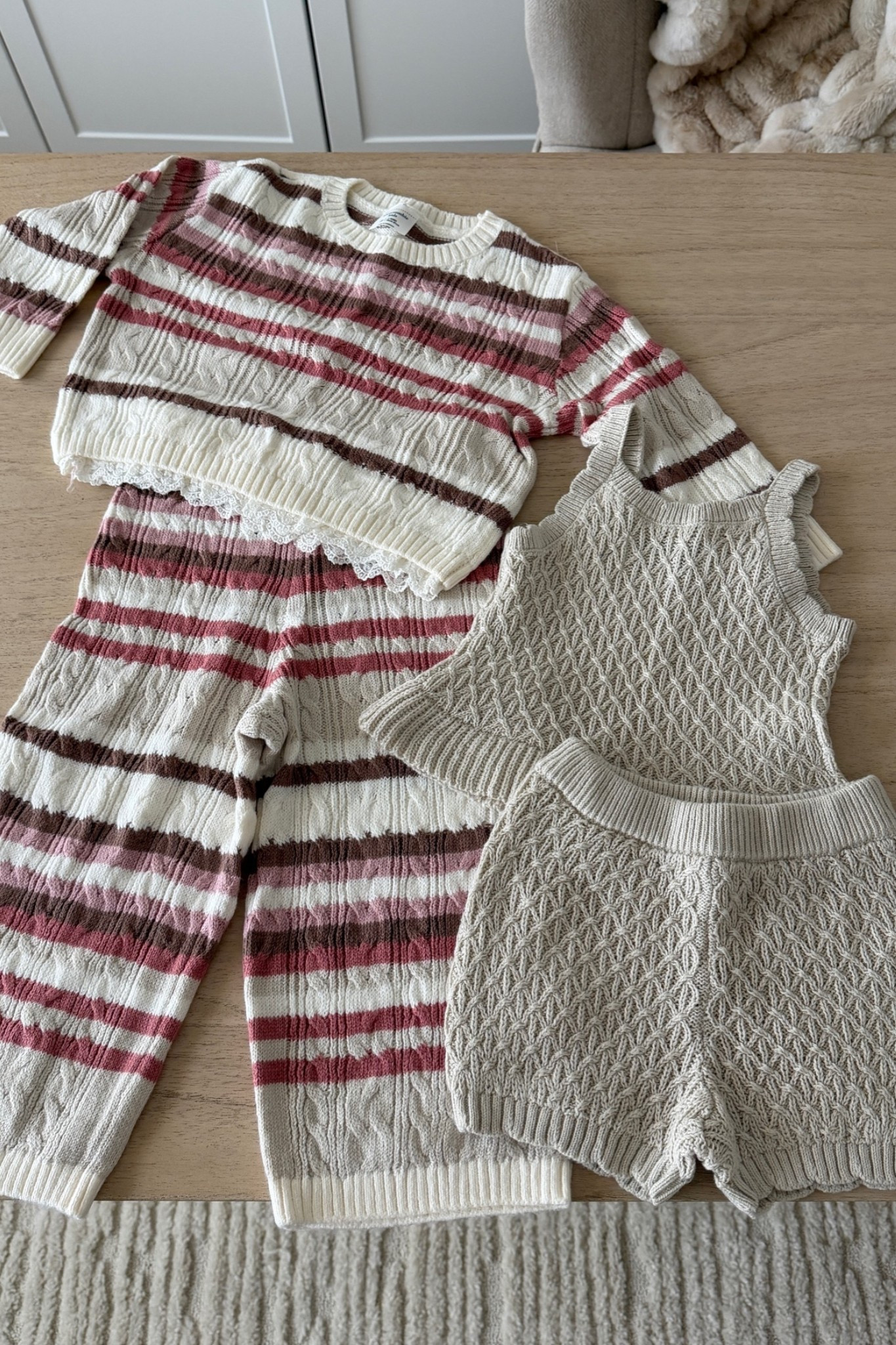 #abercrombiepartner so obsessed with lucy’s @abercrombiekids haul! they have the best choices for fall outfits 🤎🍂🎃 the items are such good quality & SO CUTE!!!! I need them in my size lol. linking everything we grabbed below.