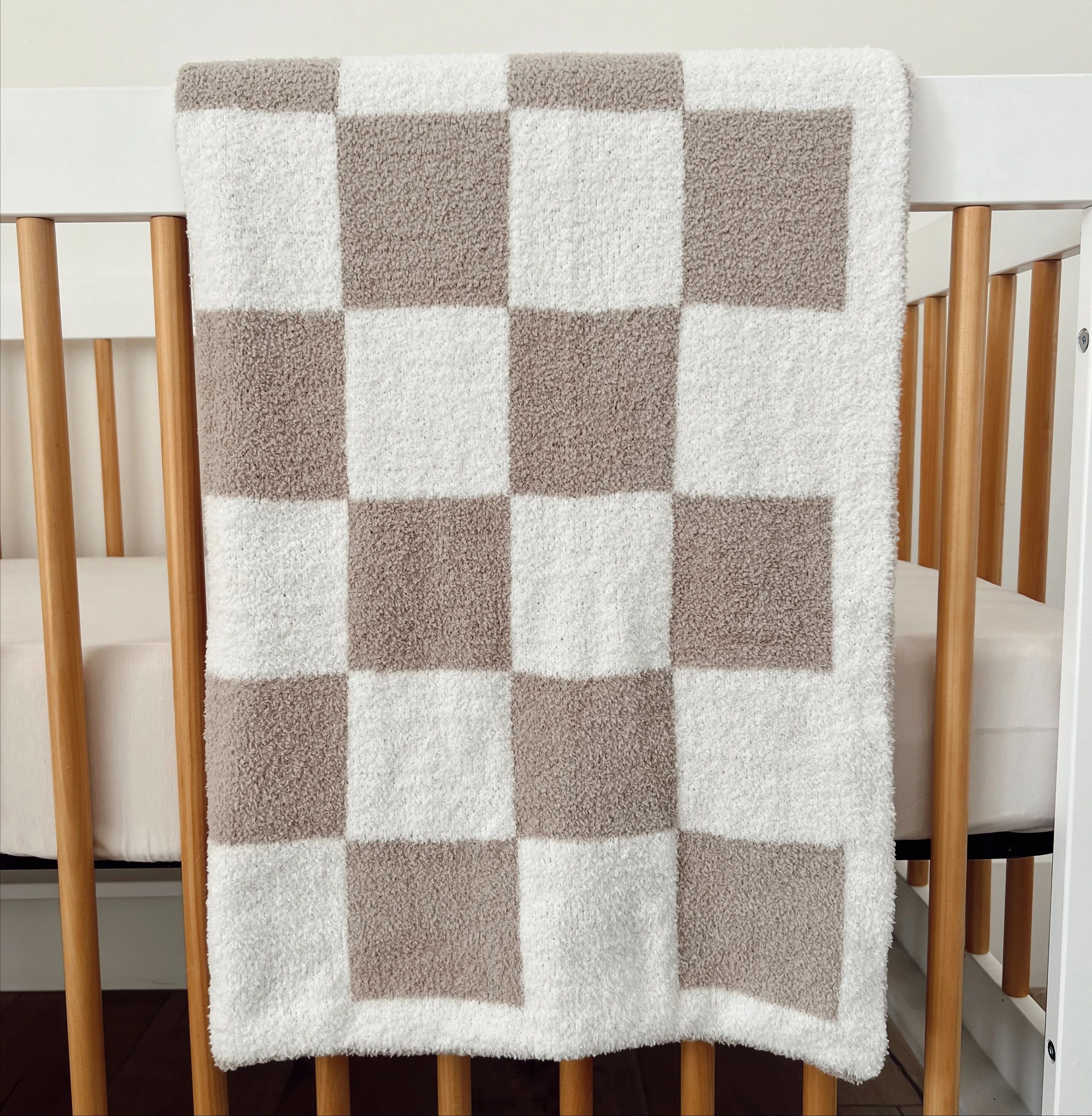 Phufy™ Bliss Checker Blanket, Cocoa | SpearmintLOVE