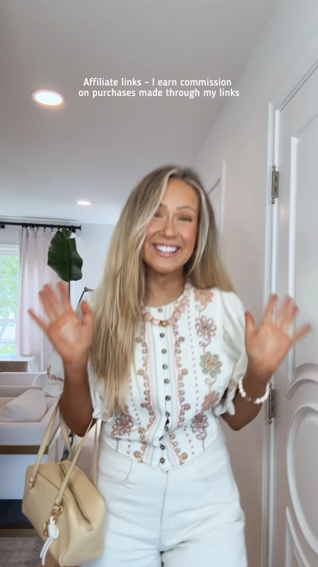 Affiliate links - I earn commission on purchases made through my links | Zara top, Zara jeans, Zara ecru jeans, summer outfit