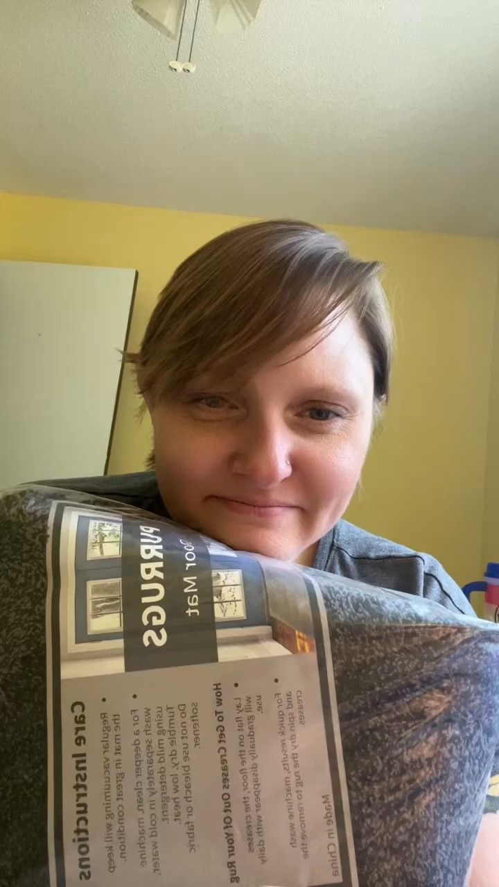 Keep dirt out and style in! 🚪✨ This super absorbent, non-slip doormat traps mud, dirt, and pet paws before they enter your home. Plus, it’s machine washable for easy cleaning! Perfect for front & back doors.  

 #LTKOver40 #LTKHome #LTKPets