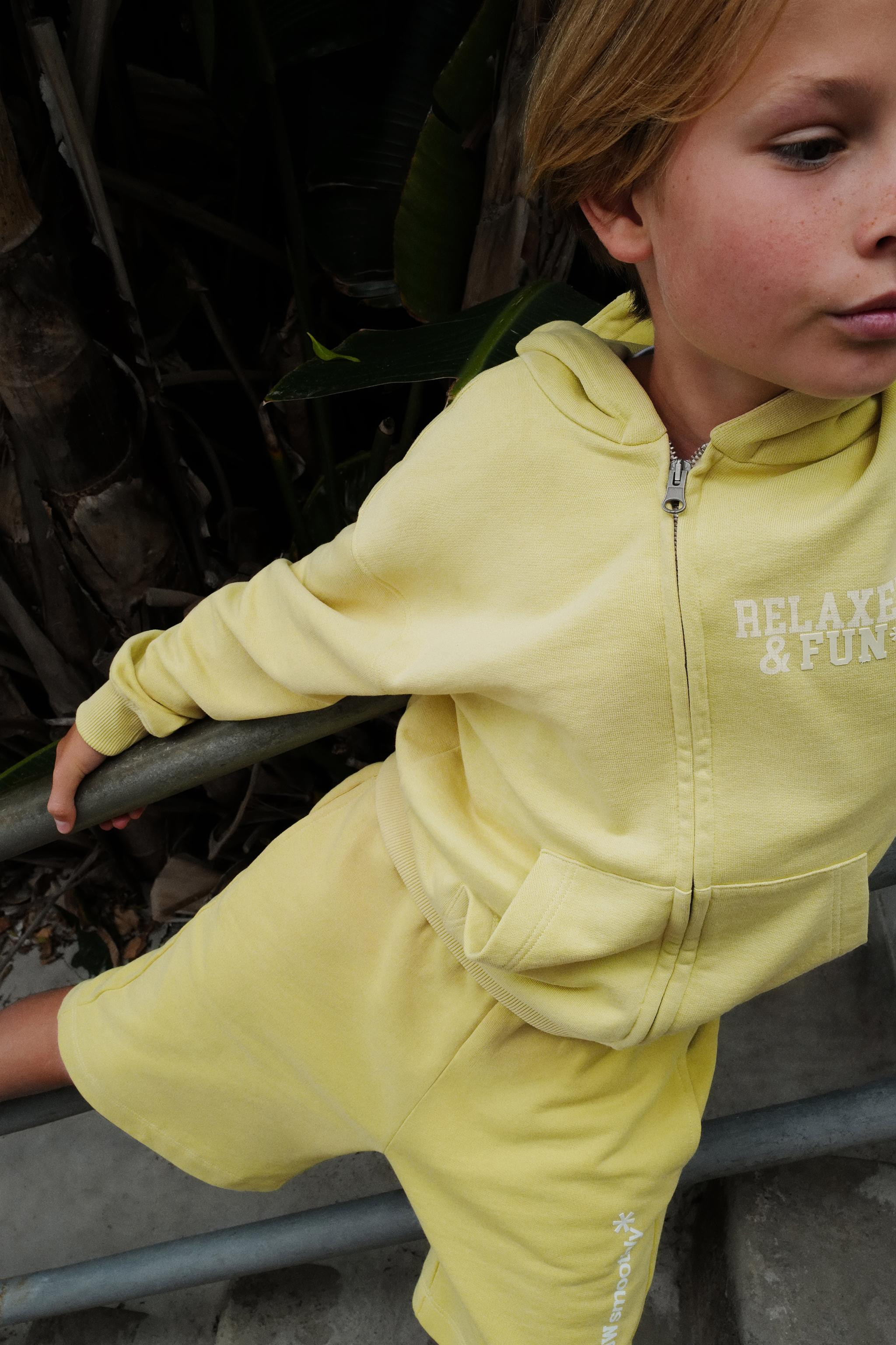 QUARTER ZIP TEXT SWEATSHIRT | Zara US