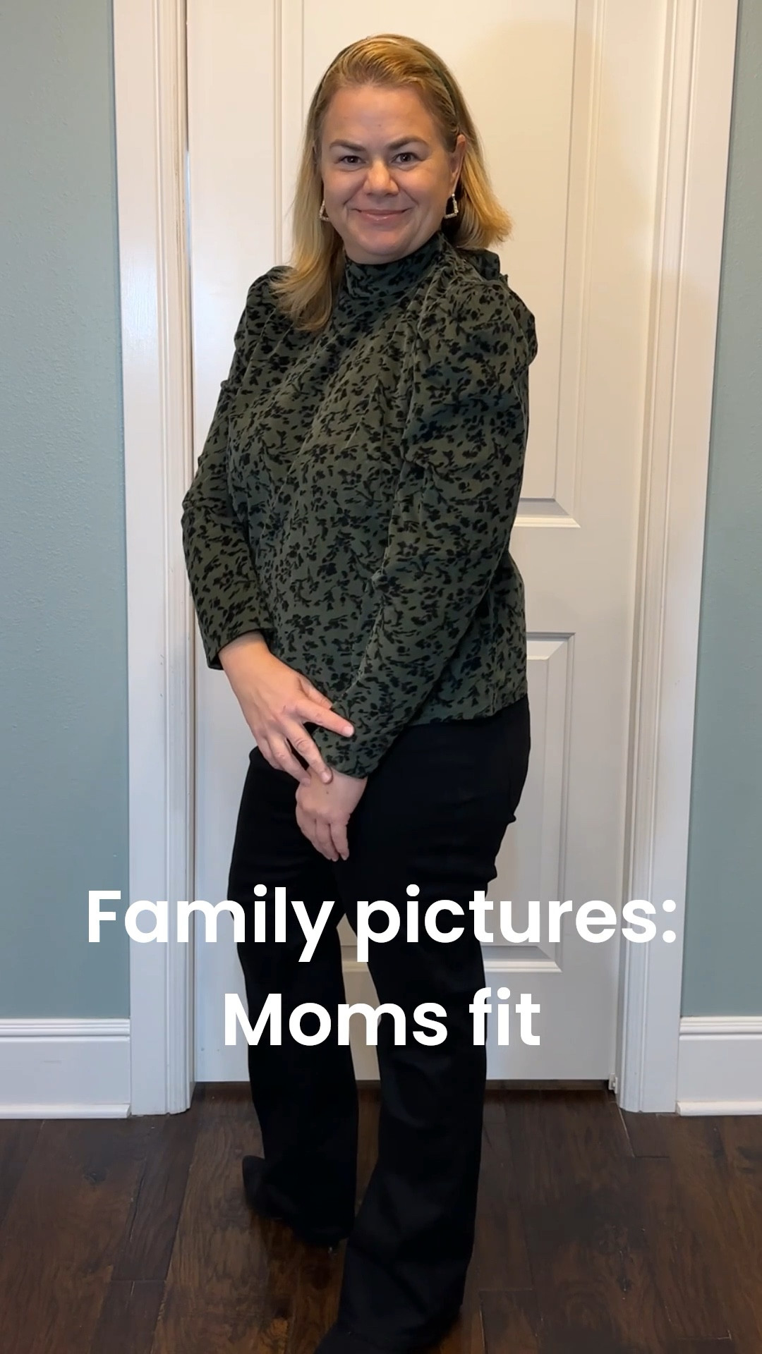 Mom‘s fit for family pictures! This top is amazing quality and there’s a few styles to choose from. It’s from Walmart, but it looks like a boutique fit.


#LTKmomlife #LTKHoliday #LTKCyberWeek