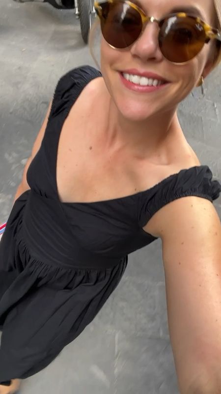 Love this cap sleeve dress so very much! I originally ordered an XS (my typical size for A&F), but returned for a Small and she’s perfect 🤌🏻 no bra needed, great for small chest 
