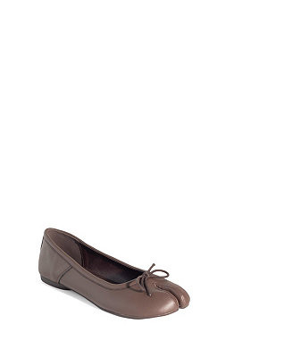 Women's Hoshi Tabi Toe Ballet Flat | Macy's