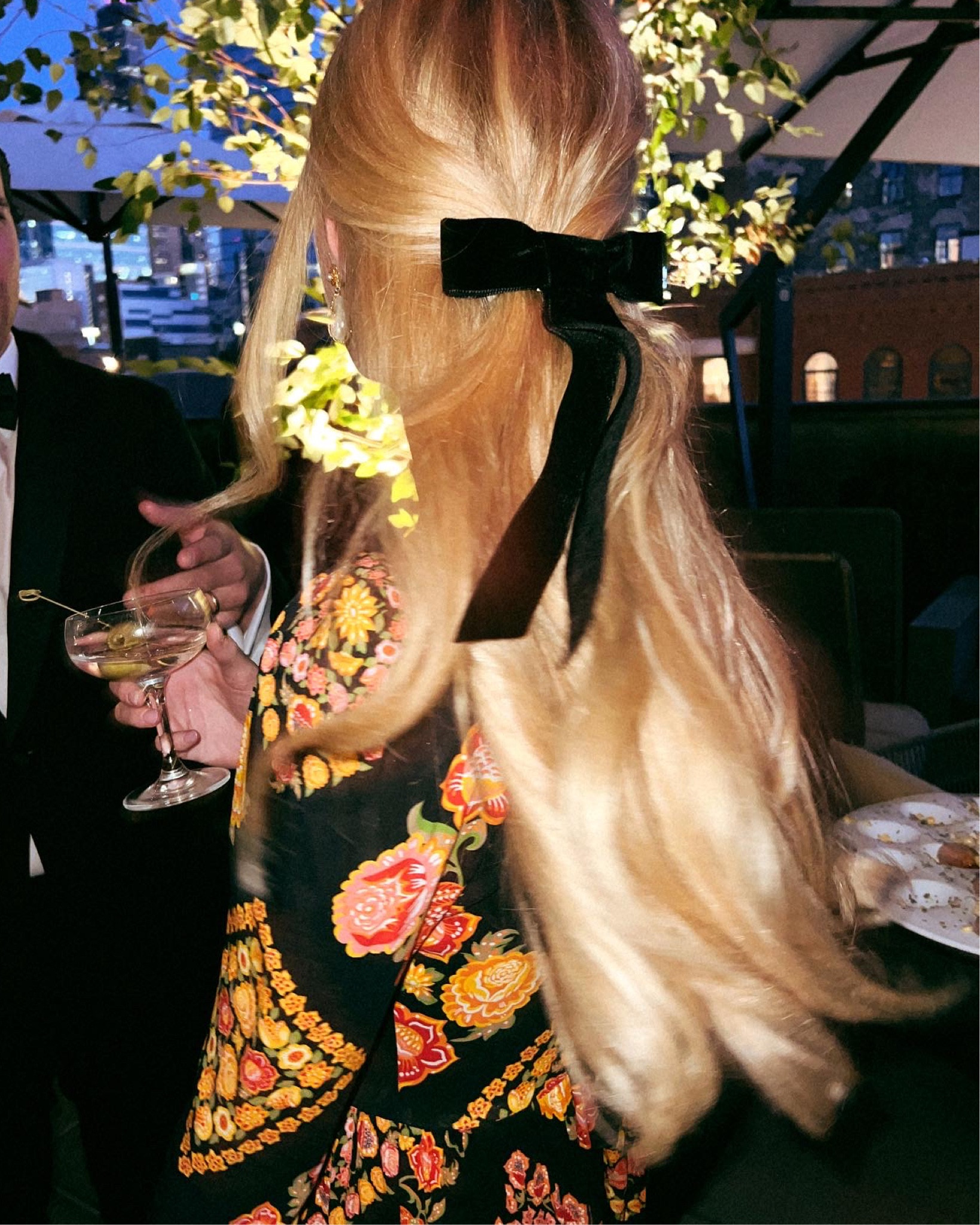 holiday accessorizing 

#LTKSeasonal #LTKstyletip #LTKHoliday