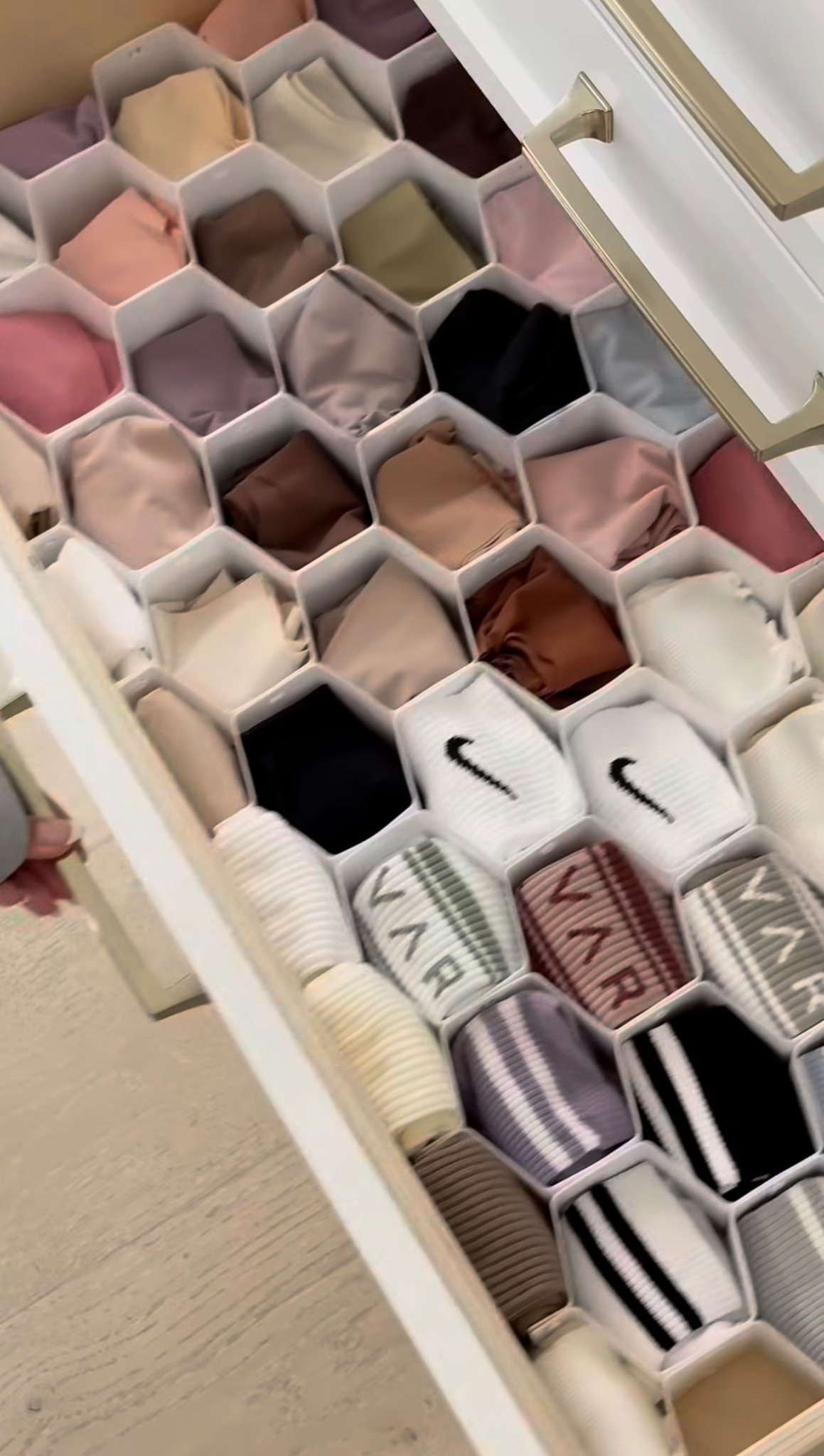 Scroll to shop!! Follow for more!!! Xo! ✨

#LTKFindsUnder50 #LTKHome #LTKFindsUnder100