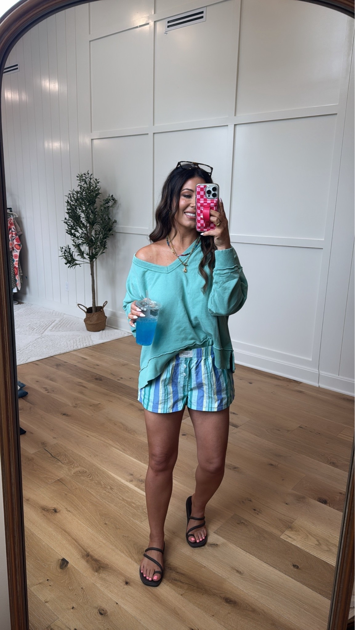 The cutest pieces from @Aerie the top runner is oversized so I’m in a size small just for a fun off the shoulder. Look in the shorts are micro so more low rise and I’m in a size small as well.

#LTKdayinmylife #LTKgrwm #LTKootd