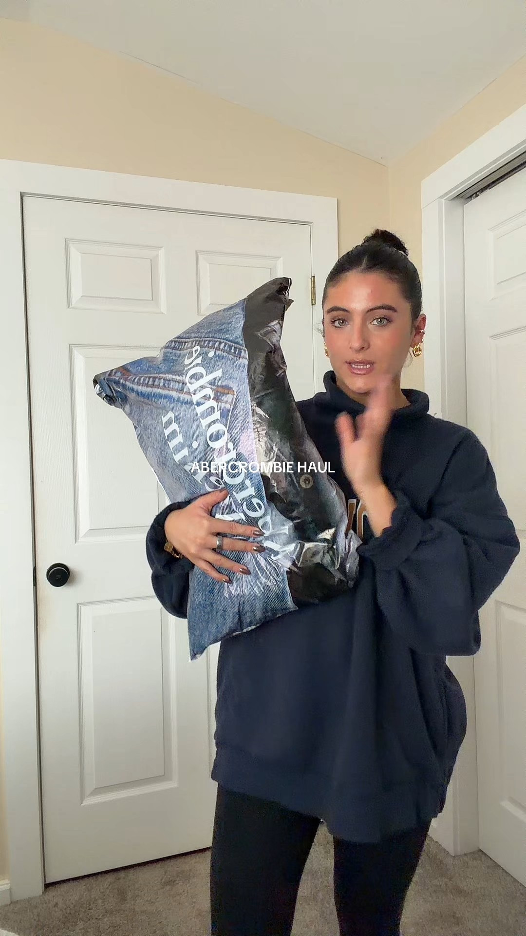 little abercrombie haul! currently all on sale & use code “AFKATHLEEN” for an extra 15% off <3 #Abercrombie #AFLTK

#LTKStyleTip #LTKSaleAlert #LTKSeasonal