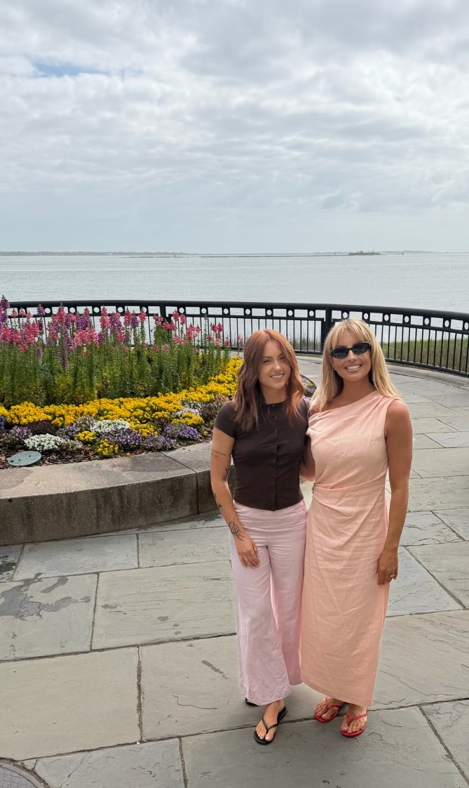 Came home for Easter to see sissy🌸🌸🌸🌸🌸 

#LTKdayinmylife #LTKTravel #LTKmomlife