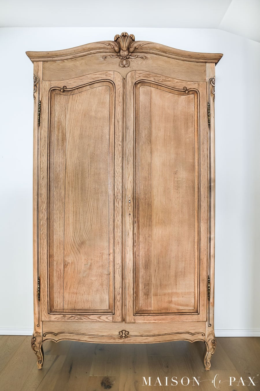 Stripping furniture doesn’t have to be complicated—these products made it so much easier to give this piece a fresh start. If you’re ready to try the oven-cleaner method, here’s everything you’ll need to get the job done! 

 #LTKHome
