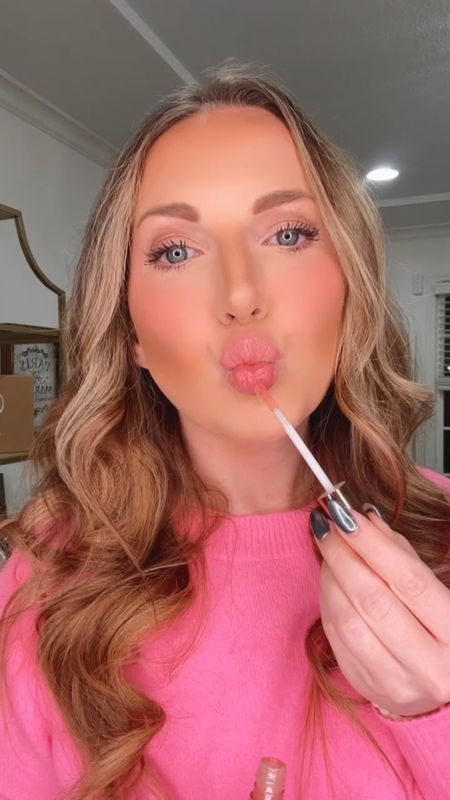 The lip combo you didn’t know you needed 💋💄

Makeup tips, makeup hacks, beauty tips, lip combo

#LTKunder50 #LTKbeauty #LTKHoliday