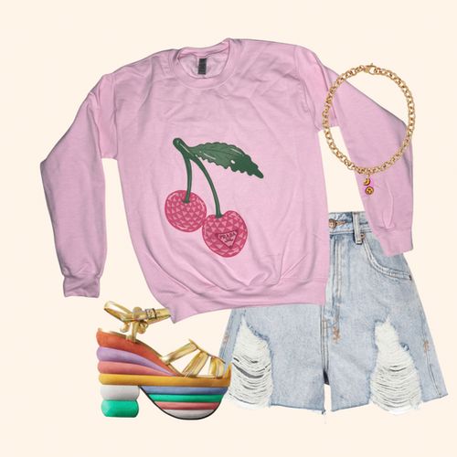 Cherry Picking Sweatshirt ( Vintage Feel ) | Sassy Queen