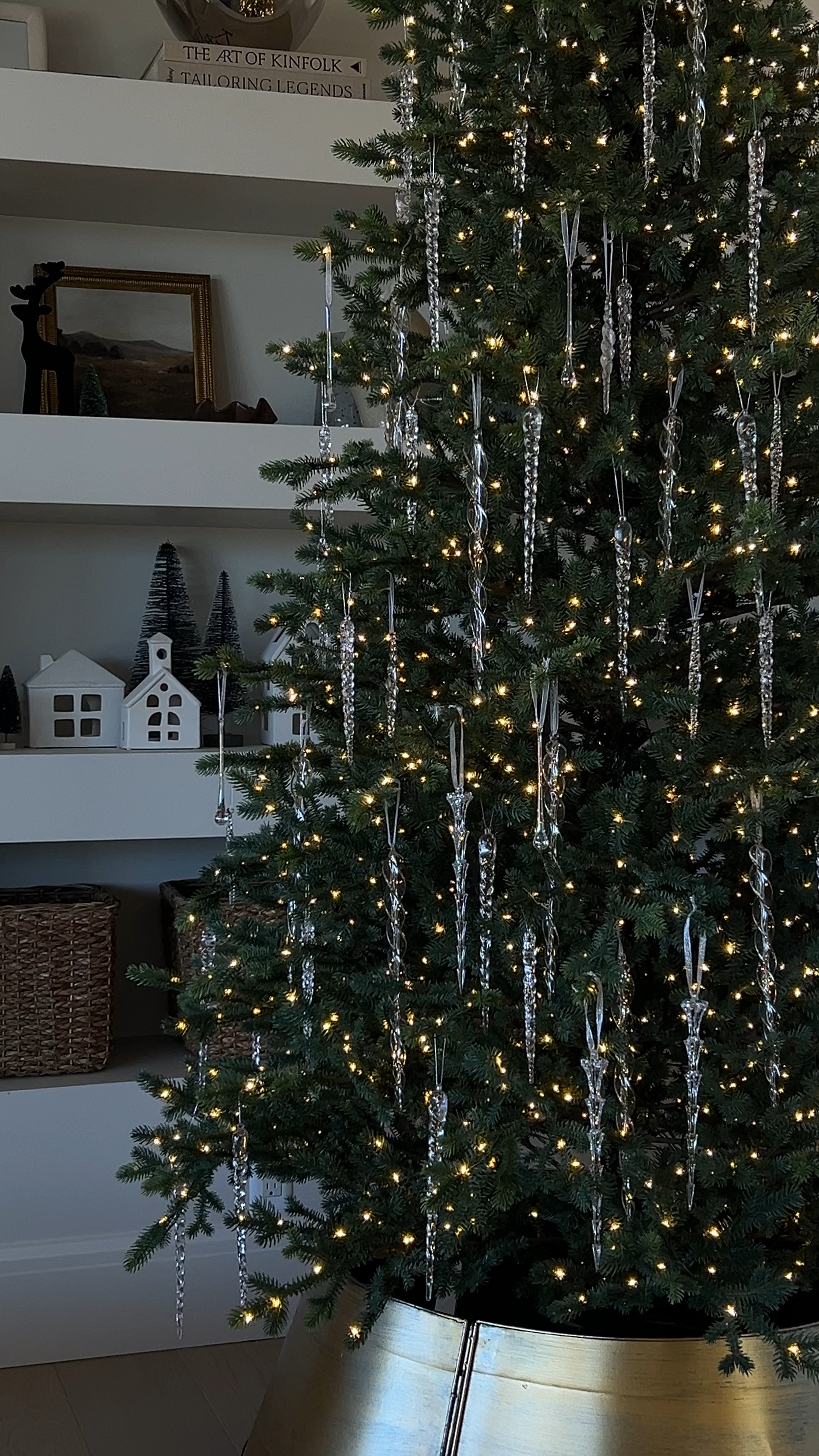 Icicle theme Christmas!

#LTKHoliday #LTKSeasonal #LTKHome