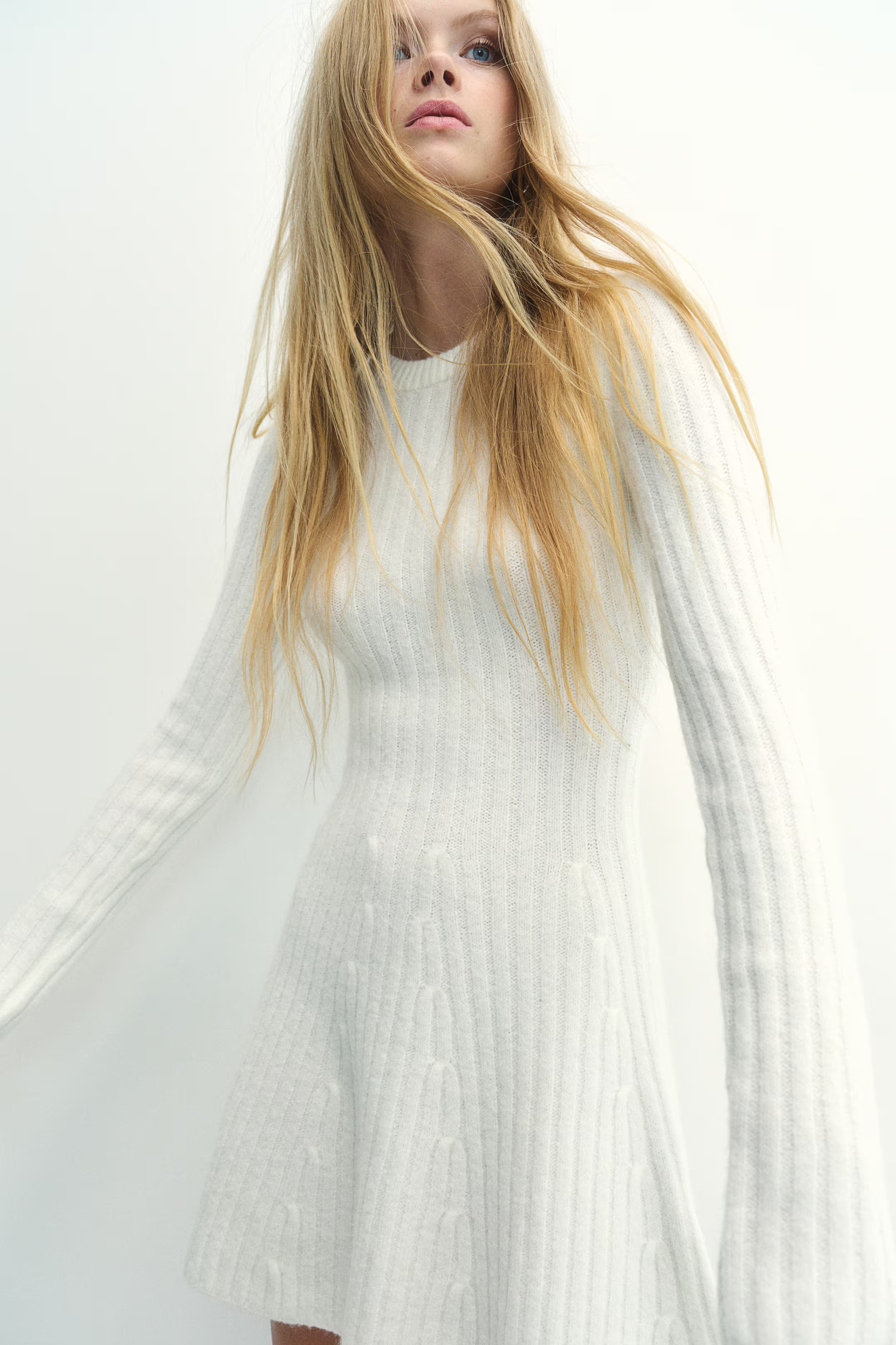 Rib-Knit Dress with Flared Skirt - Round Neck - Long sleeve - Cream - Ladies | H&M US | H&M (US + CA)