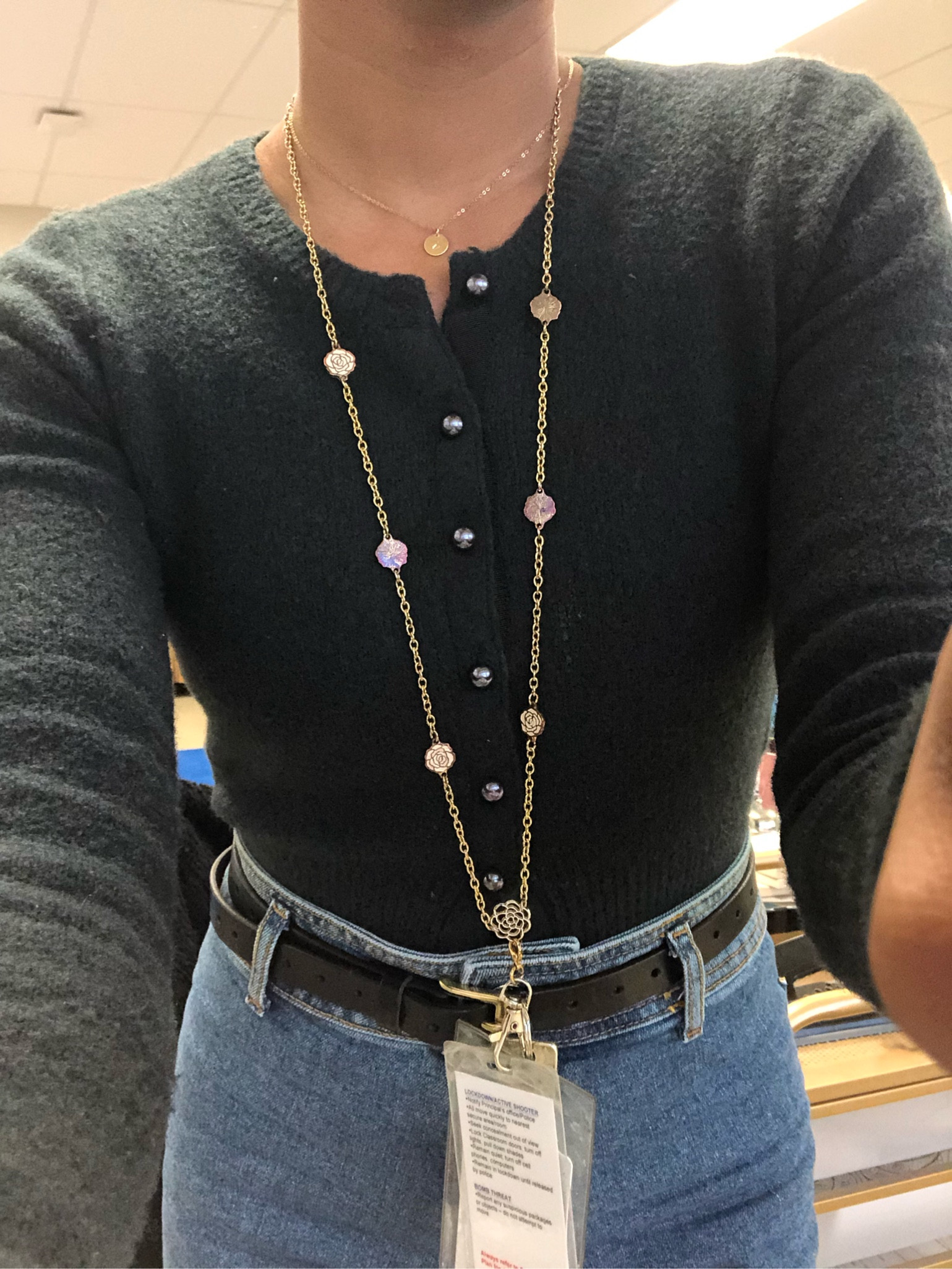 I am loving my new Abercrombie sweater today! Abercrombie is having its first ever in-app sale! 25% off with #LTKxAF !! 

#LTKxAF #LTKHoliday #LTKunder50