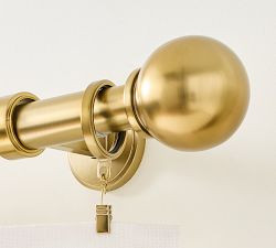 Everson Ball Finial | Pottery Barn (US)