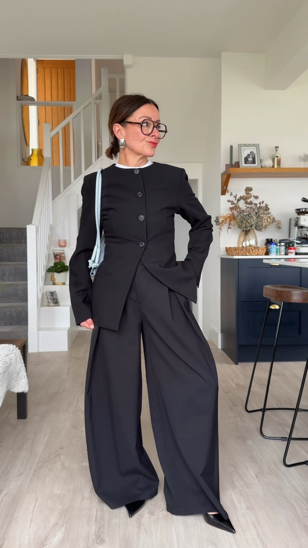 The structure of this outfit has to be one of my favourites for a while. 

The blazer is the most incredible fit - I took my usual size. The trousers are last season but I’ve found some amazing alternatives 



#LTKuk #LTKworkwear #LTKspring