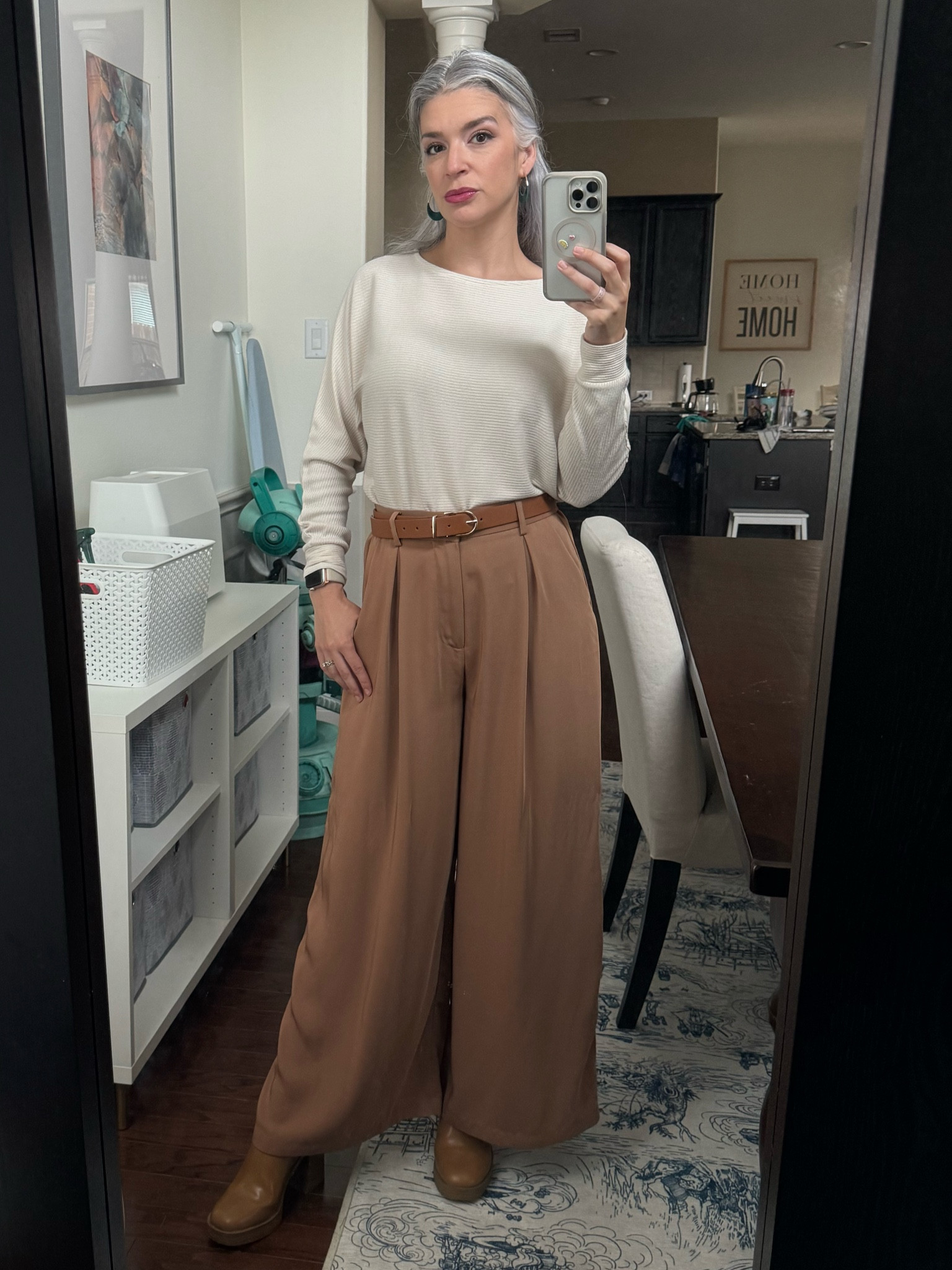 Betty Beige at the office today 

#LTKfindsunder50 #LTKfindsunder100