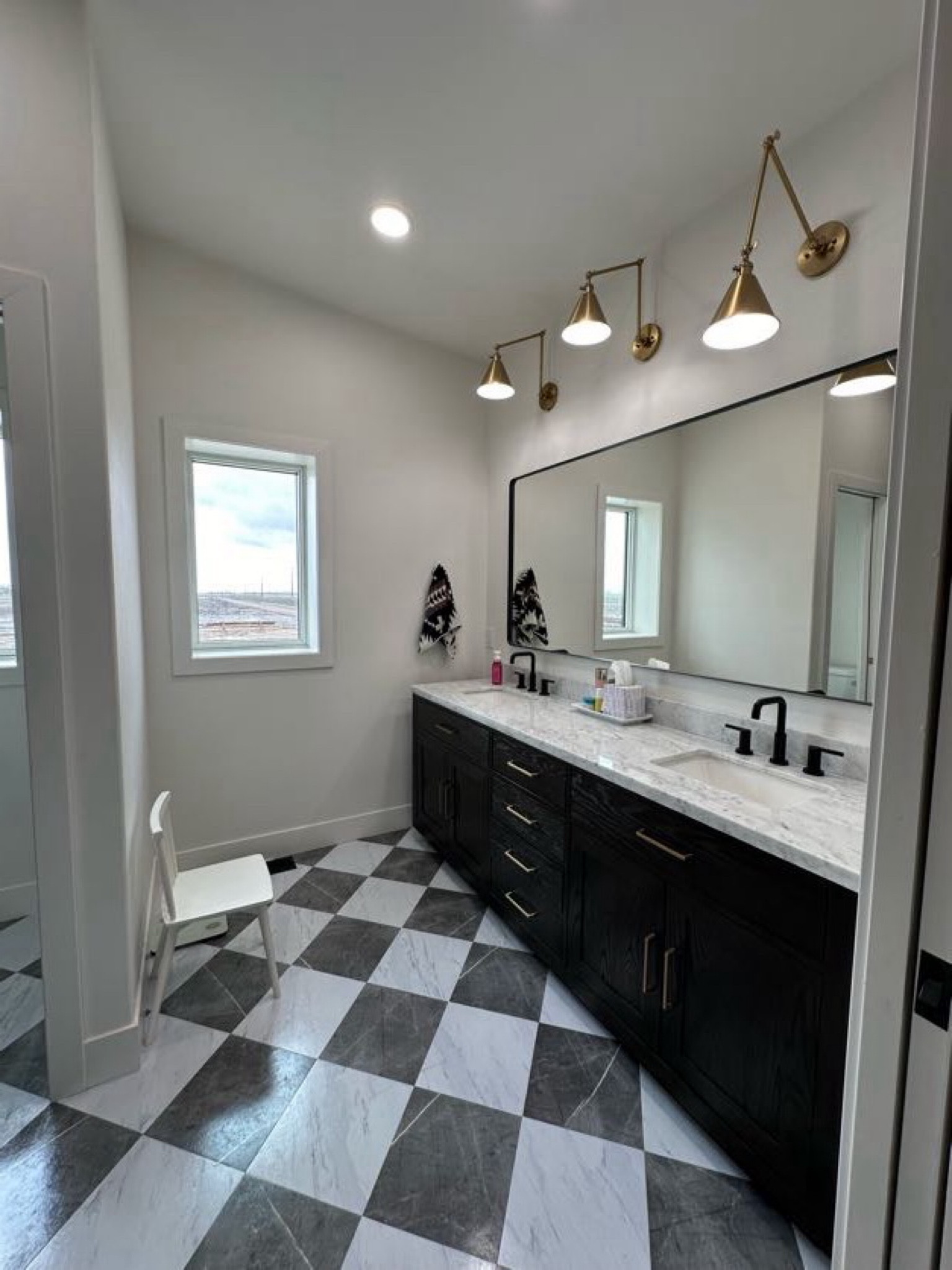 Bathroom Details- 

Amazon Home Finds // best of Amazon // home inspiration // bathroom design inspiration // diy floors // shop house living 

#LTKHome