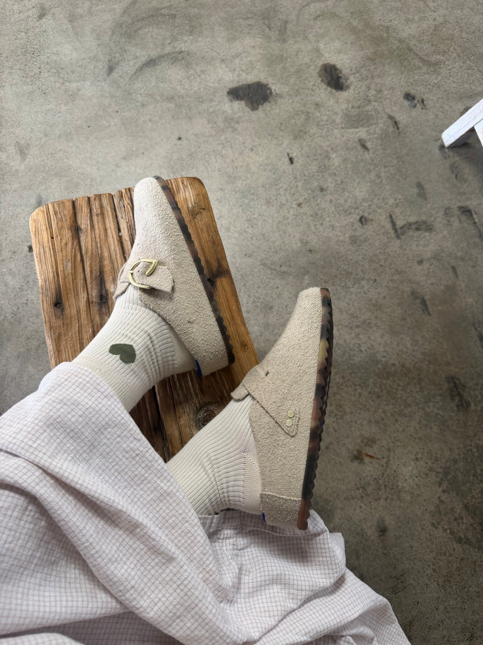 Cozy coffee shop socks and shoes today!❣️❤️

#LTKgrwm #LTKootd #LTKdayinmylife