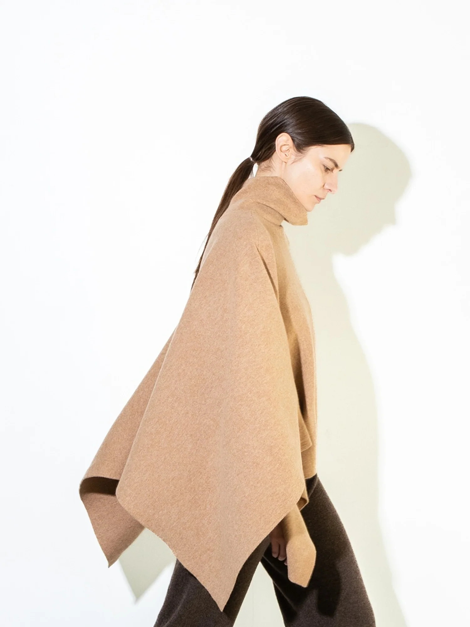 High Neck Poncho_Camel | Pure Cashmere