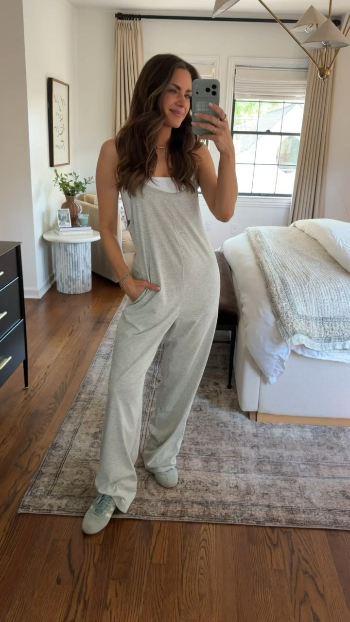@abercrombie has the perfect activewear to take you from your daily movement to on-the-go. I will be living in activewear dresses and YPB loungewear all summer for workouts, errands, travel days, & more. Linked everything here and sizing below. 

Check Layered Tank - small 
Check Dress - small 
White Dress - small 
Jumpsuit – small (could have done an XS) 
Tote Bag – one size

#LTKSaleAlert #LTKActive #LTKootdl