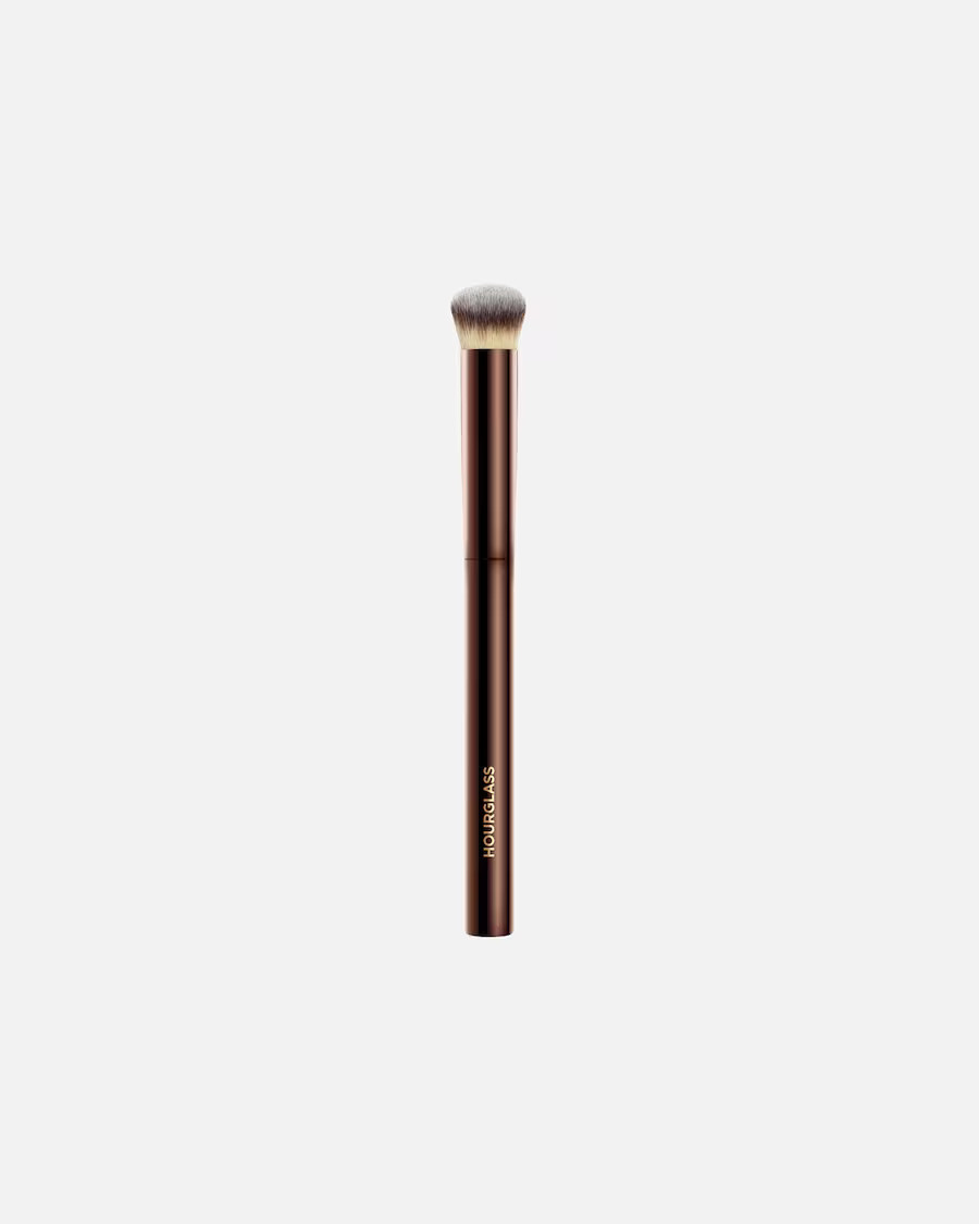 Seamless Finish Concealer Brush | Douglas (DE)
