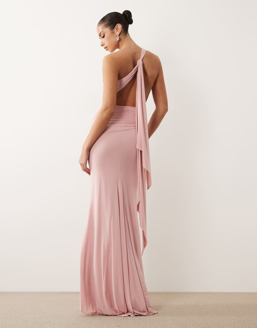 Oh Polly - Vestito lungo monospalla con allacciatura sul retro e drappeggio sinuoso rosa cipria | ASOS (Global)