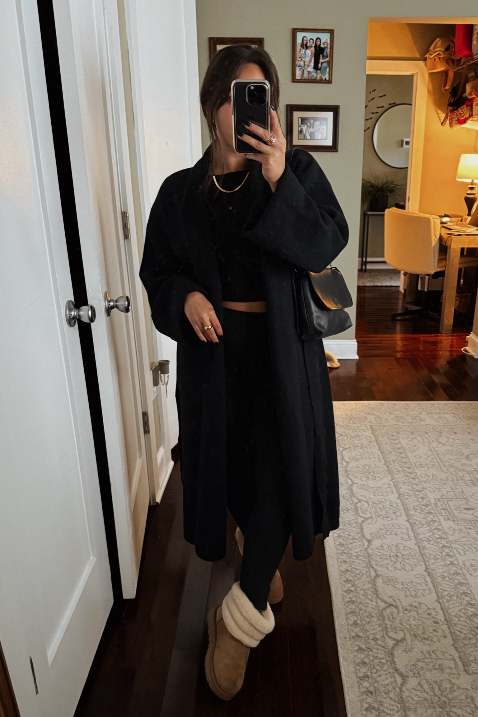 Work from home, but make it a little elevated 🖤

#LTKhome #LTKworkwear