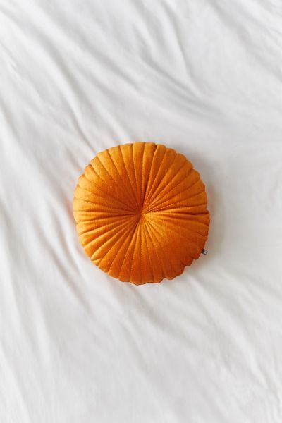 Shelly Round Velvet Throw Pillow | Urban Outfitters (US and RoW)