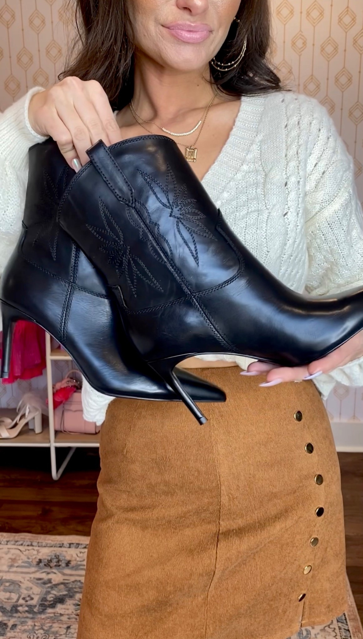 Have been on the hunt for cute outfits for this weird in between season. Love how these boots dress up a cropped sweater + corduroy skirt. My boots come in another color too, adding them here! 



#LTKFindsUnder100 #LTKSeasonal #LTKootd 

#LTKFindsUnder100 #LTKootd #LTKgrwm